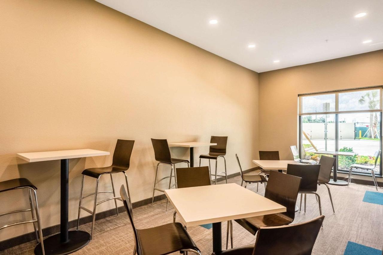 Mainstay Suites Sarasota I-75 Fruitville ภายนอก รูปภาพ